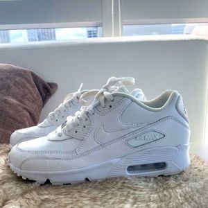 Nike Air Max 90’s Triple White